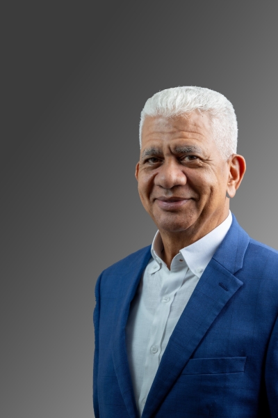 RICARDO DE LOS SANTOS Presidente Senado